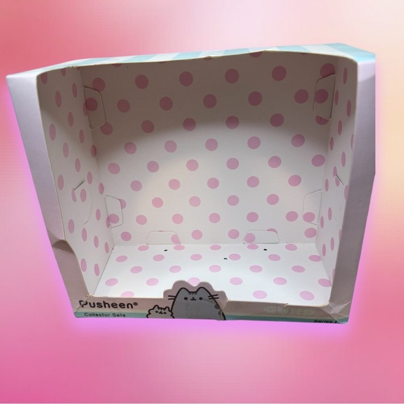 Birthday Pusheen and Stormy by Gund Birthday Special Collector Set Series 1 - Picture 10 of 14